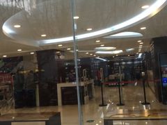 -新华书店(泉城路店)