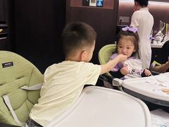 -海派悦庭·海胆烧麦·新融合菜(凯德广场店)