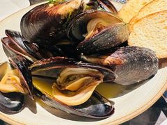 -LESCEDARS Brasserie Bistro香柏树