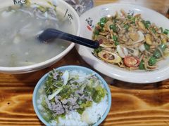 -何永光123鲜牛肉馆(1号店)