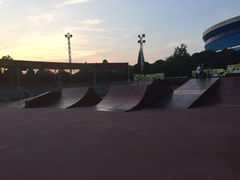 iphone_upload_pic-北京欢乐谷