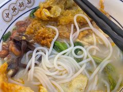 -弘束束柳州深巷螺蛳粉(珠江路店)