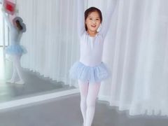 -芳菲舞蹈(杨莲路店)