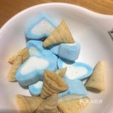 。哇噻他们家的烤鸭简直太好吃了，黄瓜的分量也很足