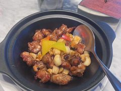 沙窝蒜头豉油啫排骨-深圳美高梅酒店-品聚嘉府中餐厅