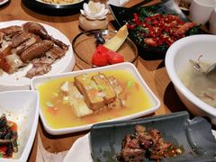 -隔壁老王·家常云南菜(花巷店)