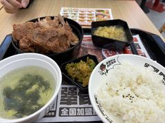 -犟骨头排骨饭•大骨面(弘阳广场店)