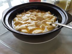 石锅蟹粉豆腐-杭州香格里拉·香宫中餐厅