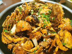 油闷大闸蟹-一棠龙虾•王牌虾球(光谷天地店)