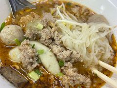 -榮泰米粉湯(Left Shop)