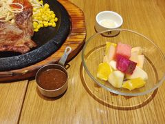 -菲滋意式餐厅(上虞万和城店)