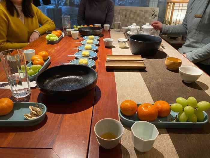 涵山舍茶艺馆·正山堂专柜(奥山店)-"跟朋友吃完火锅找了家茶馆喝茶