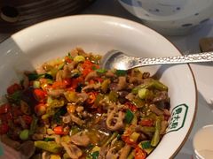-费大厨辣椒炒肉(高铁吾悦广场店)