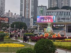 -观音桥步行街