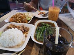 -Doo Dee Thai Food(Issan/Isaan/Esan)