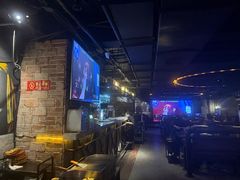 -麦凯伦烧烤·精酿超级工厂店(金桥总店)