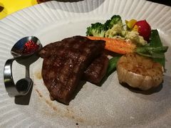 澳洲西冷牛排-华阳时光吧餐厅(华阳广场国际大饭店)