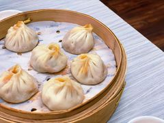 蟹粉小笼-新丰小吃(高银街分店)