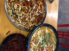 -邱金小炒·30 年盐帮江湖菜(自贡店)