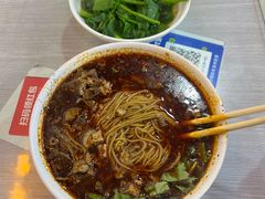 -崇州余荞面(落虹桥店)