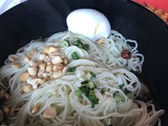 -重庆老字号·吴抄手·高豆花(T3航站楼店)