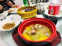 咸蹄芋艿煲-世外桃源农庄·德清土菜(兴康南路店)
