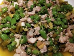 -万重锦·人文川菜馆(骡马市店)