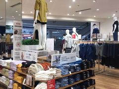 -优衣库(东莞汇一城店)