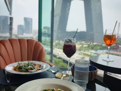 -福楼毕斯罗F Bistronome(国贸商城约会地标景观店)