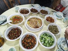 -笨罗卜浏阳菜馆(龙华鹏润达店)