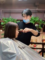 点击看大图 -T.1 hair salon烫染接发