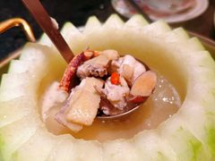 -得意咚瓜·顺德鱼生·冬瓜火锅(深圳首店)