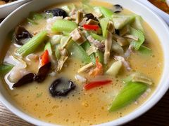 三鲜烩丝瓜-日出青木