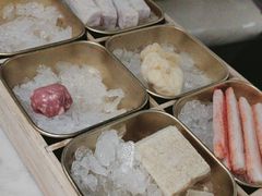 -尚尚仙·酸汤猪手·猪肚鸡火锅(华联万柳购物中心店)