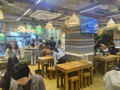 -云阿蛮云南生烫牛肉米线(奉贤路店)