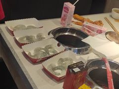 -龍歌自助小火锅(市南金茂湾店)
