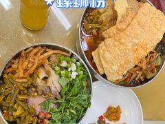 -红鼻子桂林米粉(金唐新光界店)