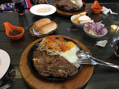 -豪客来牛排(府河店)