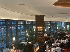 -MONICH牛排融合餐厅(和义大道购物中心店)