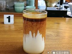 -Line 咖啡(石厦花园店)