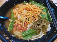-桂在香知桂林米粉(红博中央公园店)