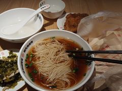 -朱新年·苏式汤团·面点(北寺塔店)