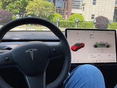 -TESLA 特斯拉(上海太古汇体验店)
