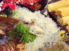 -鲜入围煮花胶鸡海鲜火锅