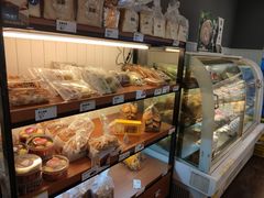 面包甜点陈列柜-一鸣真鲜奶吧(益乐路店)