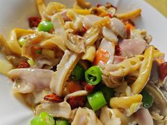 -崴海渔村(虹梅路店)