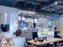 大堂-小山城麻辣香锅(新邻生活广场店)