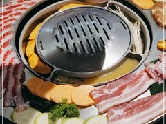 -哈哈碳都·牛肋条无限自助烤肉(宝龙店)