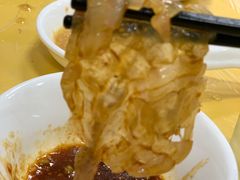 -官塘陈记鱼生·潮汕砂锅粥·牛肉火锅(潮枫路总店)