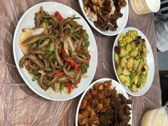 -蓝精灵饺子店